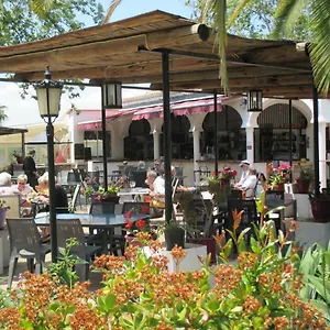 La Mota Bed & Breakfast